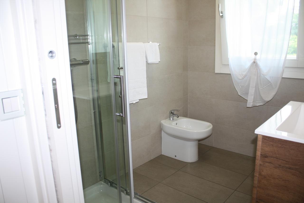 Elis' Rooms Sernaglia della Battaglia Bagian luar foto